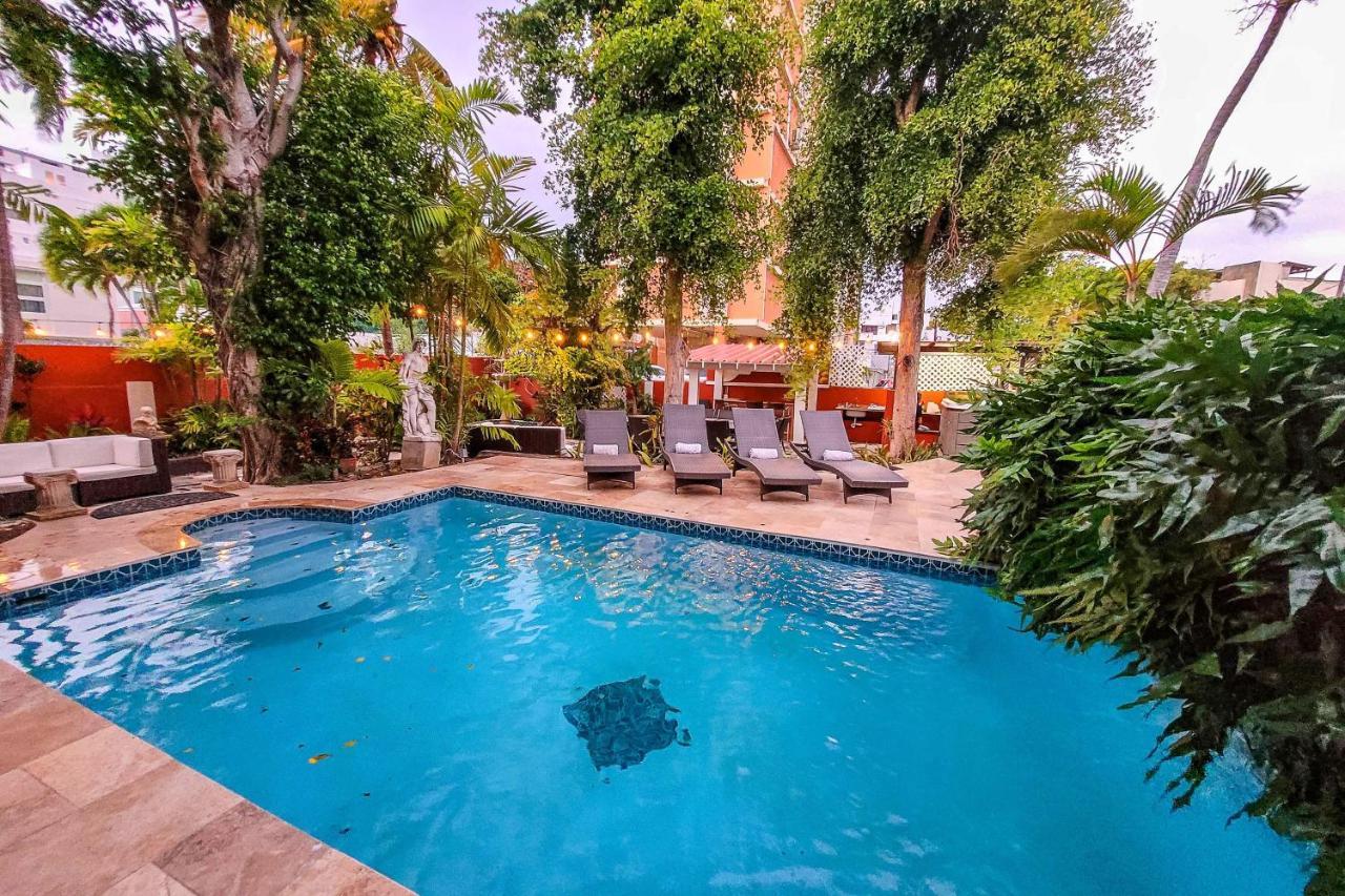 Luxurious San Juan Villa With Pool - Walk To Beach! Exterior photo
